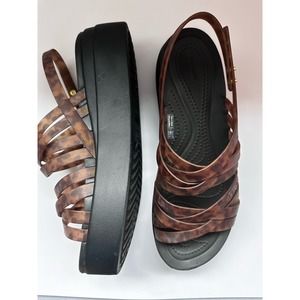 EXCELLENT! Crocs Brooklyn Tortoise Strappy Platform Sandals. Size 10.